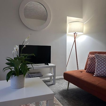 Ocean Village Marina 2 Bedroom Apartment With Balcony! Southampton Exteriér fotografie