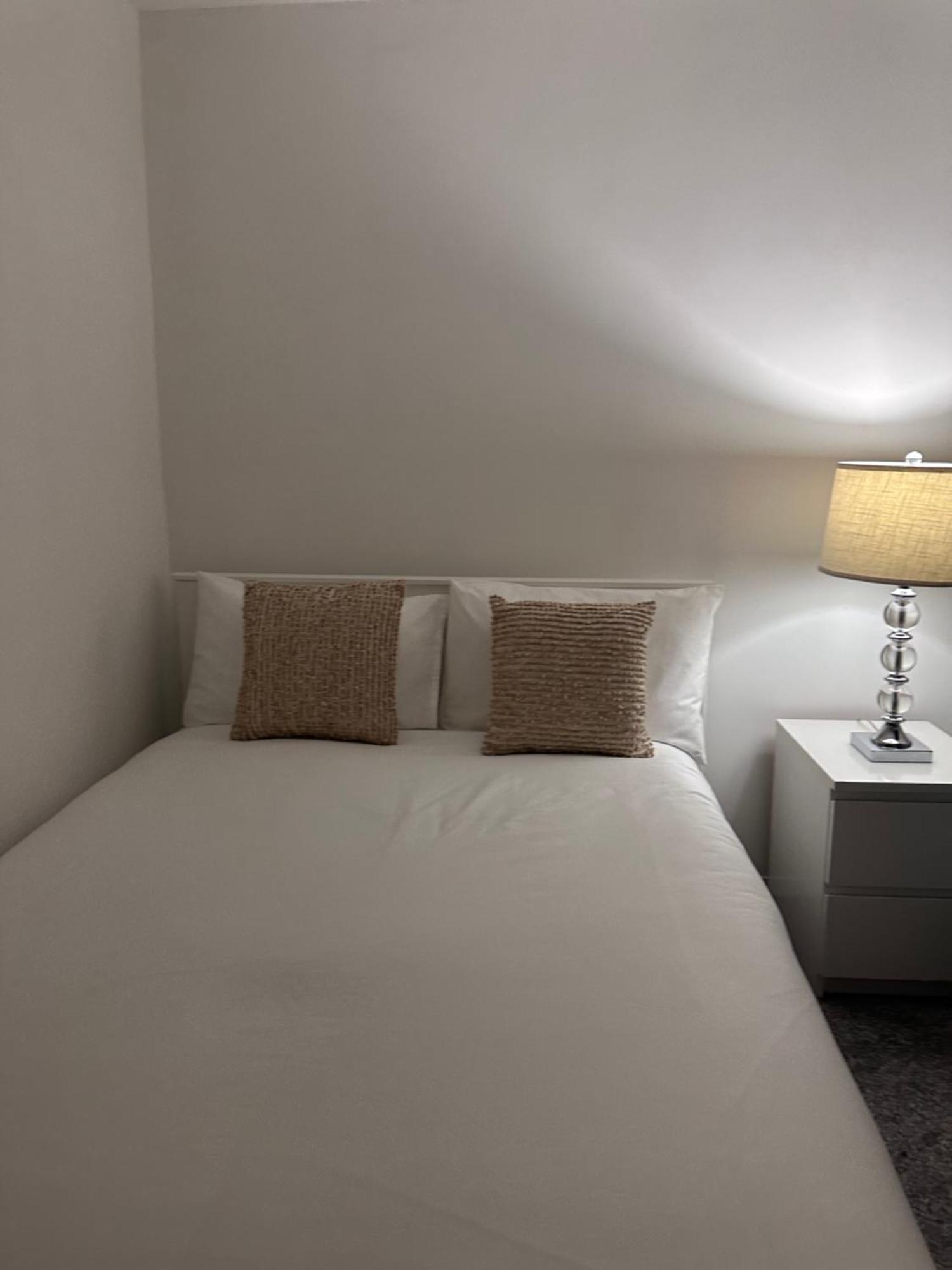 Ocean Village Marina 2 Bedroom Apartment With Balcony! Southampton Exteriér fotografie